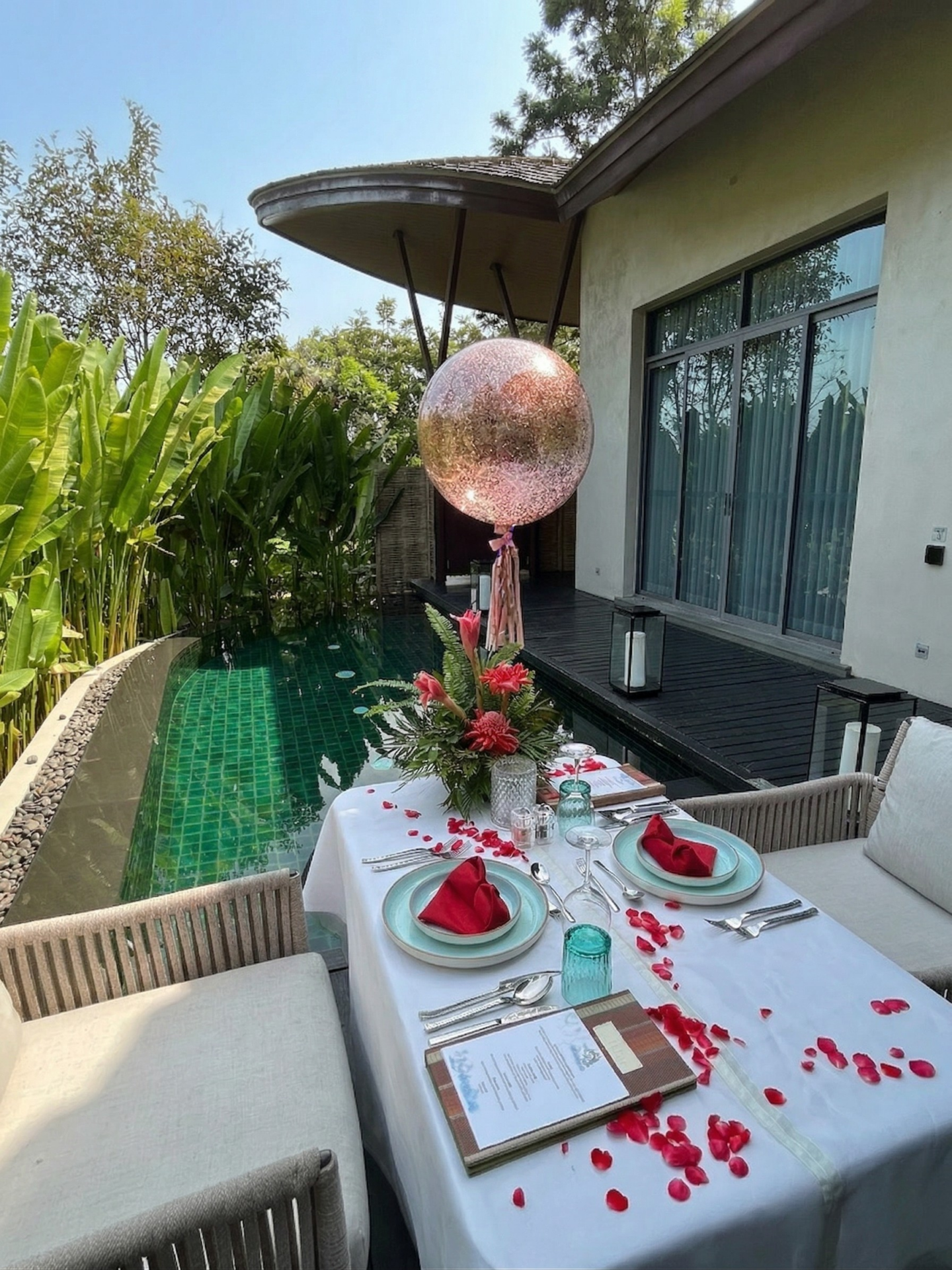 Romantic Dining IRD 1